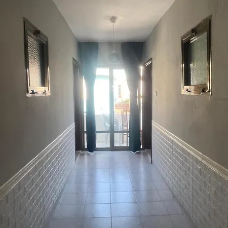 Deniz Kizi Hotel *