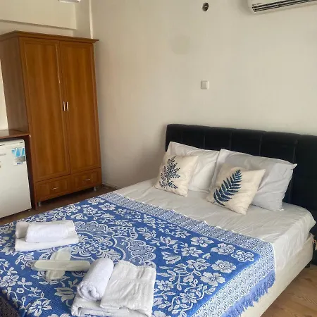 Deniz Kizi Cesme